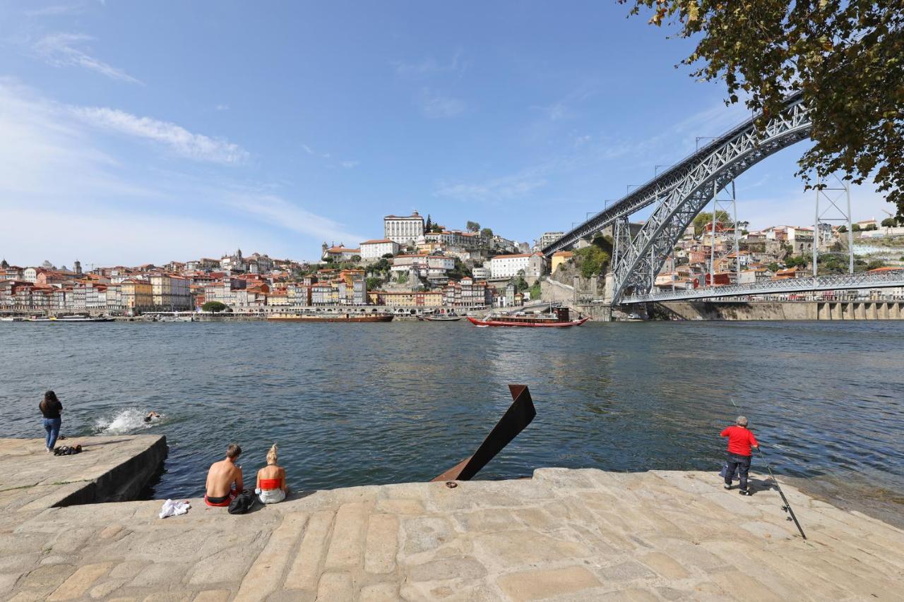 Flh With Balcony * Oporto